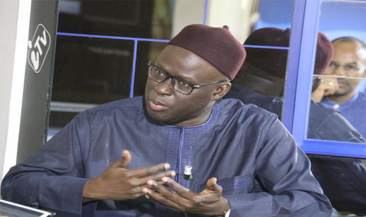 AMNISTIE EN FAVEUR DE KARIM WADE ET KHALIFA SALL- Cheikh Dièye déchire le projet de loi