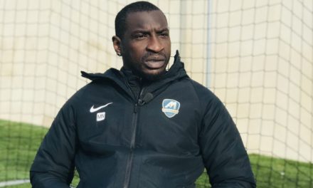 ÉLIMINATION DE L'OM EN C1 - Mamadou Niang tire sur Igor Tudor