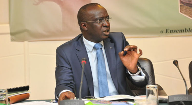 MINISTERE DES FINANCES - Les députés allouent un budget de  plus de 369 milliards francs CFA à Moustapha Ba