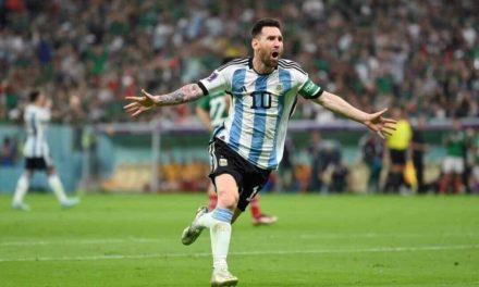 ARGENTINE - Messi égale Maradona