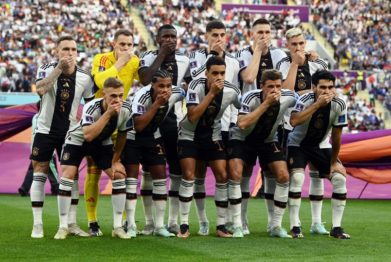 MONDIAL 2022 - Les Allemands taclent la Fifa en se couvrant la bouche