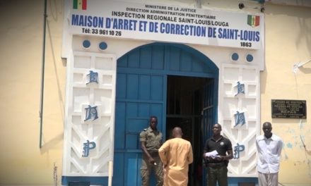 ELLE ESCROQUAIT DES DÉTENUS ET DES PARENTS DE DÉTENUS -  La dame Yacine Mbaye prend 5 ans ferme