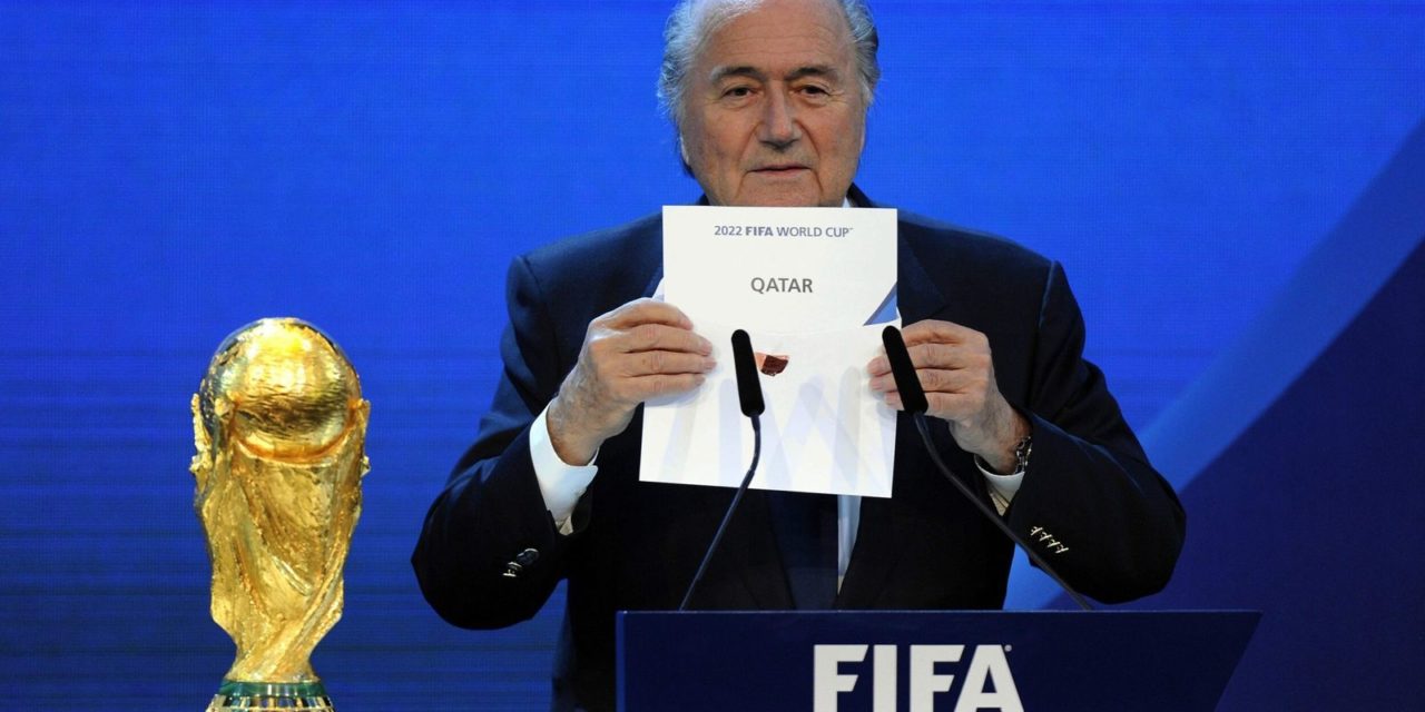 SEPP BLATTER - "La coupe du monde au Qatar, c'est une erreur"