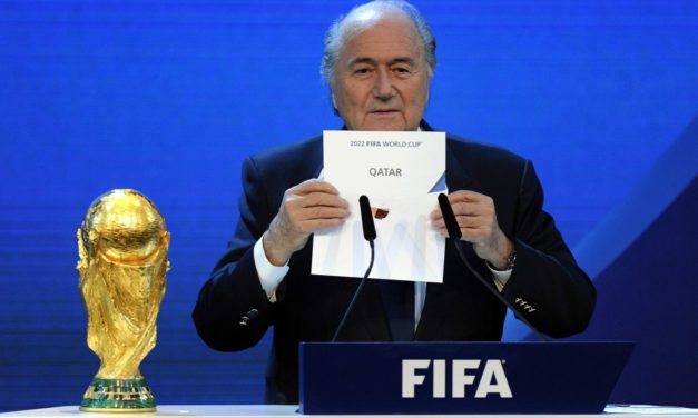SEPP BLATTER - "La coupe du monde au Qatar, c'est une erreur"