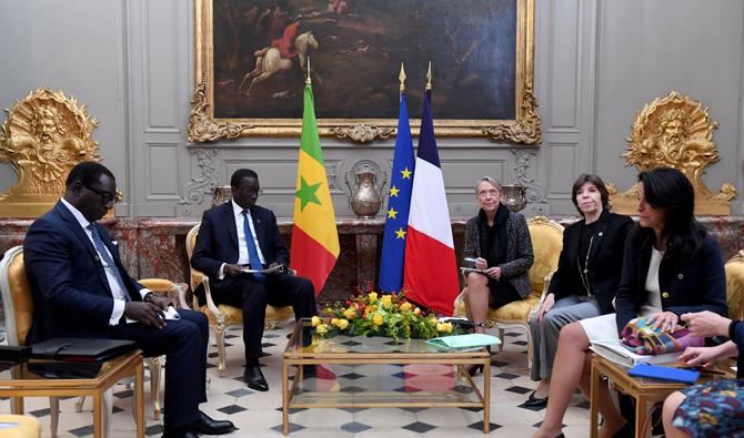 EN COULISSES - Elizabeth Borne et le privilège Sénégal !