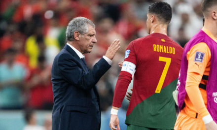 FERNANDO SANTOS - "Ronaldo n'a jamais dit qu'il allait quitter la sélection, laissez-le tranquille"