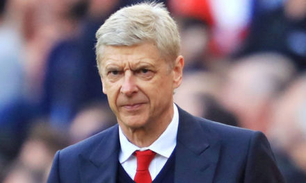 ARSÈNE WENGER - "La différence entre Lionel Messi et Cristiano Ronaldo"