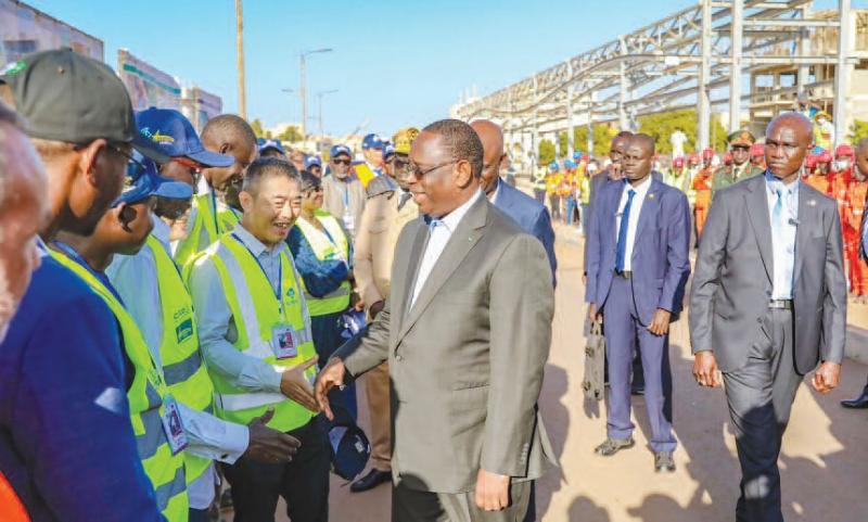 VISITE DES CHANTIERS DU BRT - Macky Sall souhaite que tout soit opérationnel au deuxième trimestre de 2023