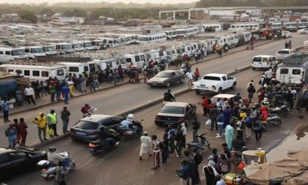 GRÈVE DES TRANSPORTEURS - Le mot d'ordre levé sur recommandation de Serigne Mountakha Mbacké