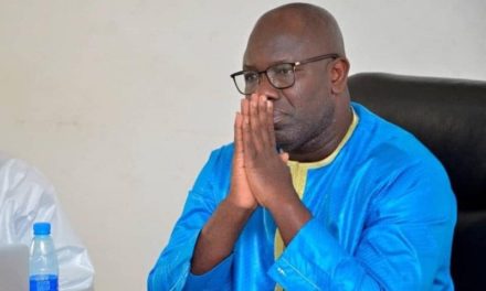 EN COULISSES - Ahmed Aïdara et la dure réalité de la gestion de la mairie de Guédiawaye