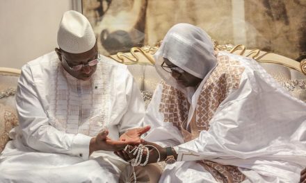 MACKY SALL CHEZ LES LAYÈNES - "Aucun laisser-aller ne sera permis"
