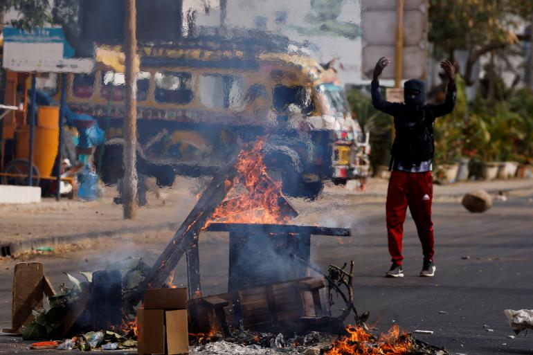 NETTALI TV / PROCÈS SONKO-NIANG - Des émeutes dans plusieurs quartiers de Dakar et régions