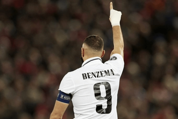 LIGUE DES CHAMPIONS - Benzema s'offre un nouveau record