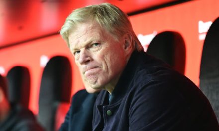 BAYERN - Oliver Kahn, le vestiaire en colère !