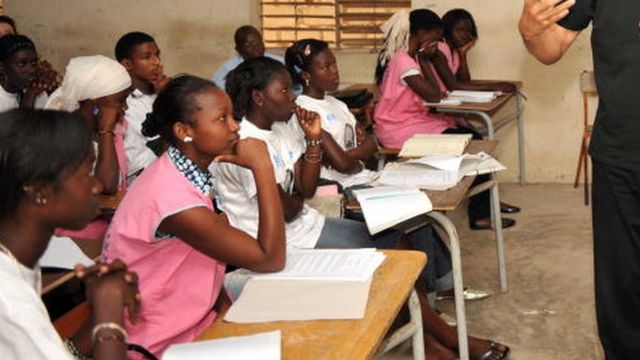 ZIGUINCHOR - L'IA suspend les cours pour une semaine