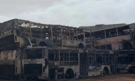 MANDAT DE DEPOT – Comment les pyromanes des 111 bus du dépôt de Dakar Dem Dikk ont été cernés