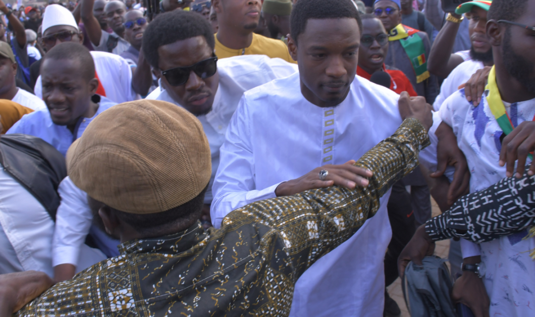 EN COULISSES - Pape Djibril Fall encore hué !