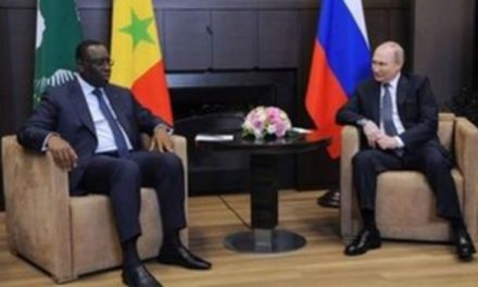 EN COULISSES - Macky au sommet Russie-Afrique