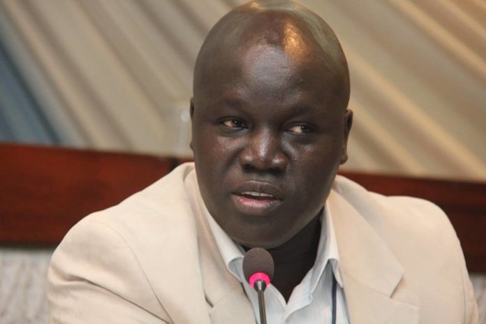 EN COULISSES - Journalistes signataires : Mamadou Ndiaye du Cesti coupe la poire en deux ! (bis)