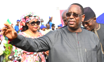 AIBD - Macky Sall réceptionne la gare ferroviaire du Ter