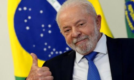 EN COULISSES - Lula critique le choix  Ancelotti
