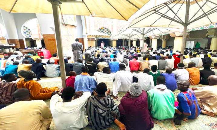 TOUBA - Grande affluence à la grande mosquée pour la prière du vendredi