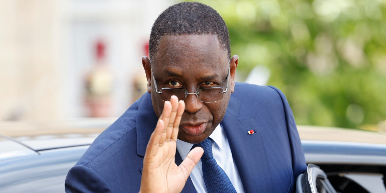 EN COULISSES - "Macky Sall promet à tout le monde... "