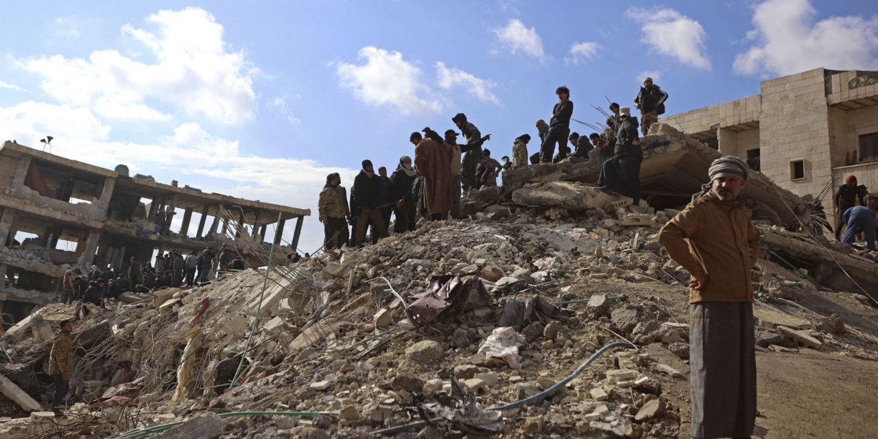 SEISME AU MAROC - Au moins 800 morts