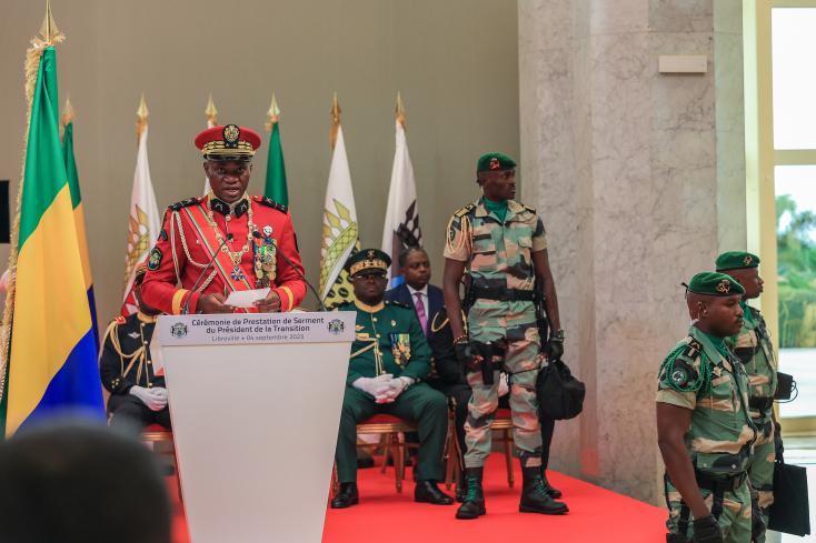 EN COULISSES - Le président de transition reconduit des anciens cadres du régime Bongo