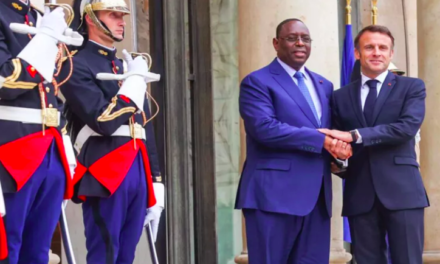 PARIS - Macky reçu à l'Elysée, vendredi