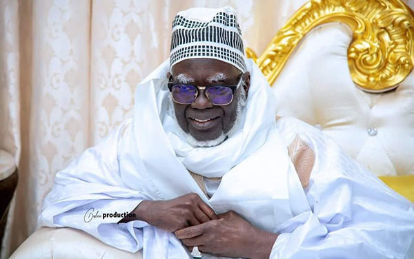 ACCIDENT SUR LA ROUTE DE POROKHANE - Serigne Mountakha Mbacké offre 10 millions F CFA aux 13 familles des victimes
