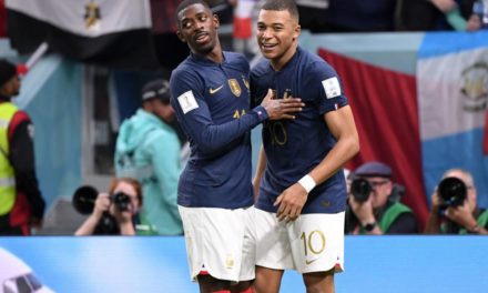 EN COULISSES - Mbappé chambre  Dembélé