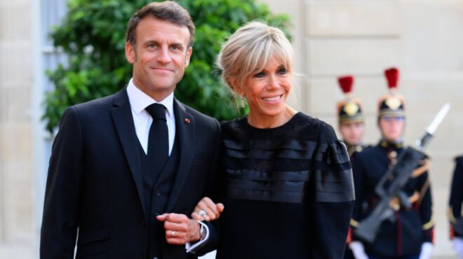 FRANCE - Brigitte Macron se confie sur sa vie de couple à l’Elysée