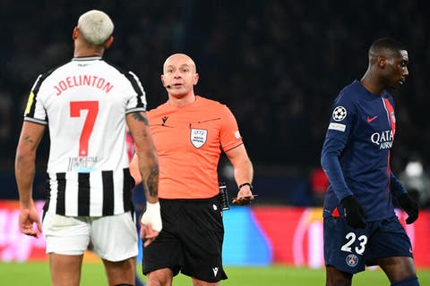 PSG-NEWCASTLE - Tomasz Kwiatkowski, l'arbitre assistant VAR du match, suspendu par l'UEFA