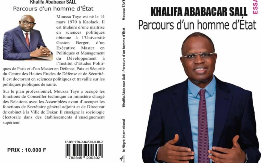 EN COULISSES - Un bouquin sur Khalifa Sall