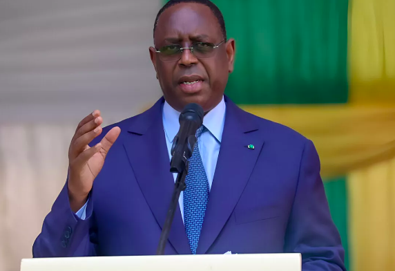 DIAMNIADIO - Macky Sall inaugure la deuxième phase de la plateforme industrielle