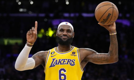 NBA - Lebron James franchit la barre des 39 000 points, une première mondiale