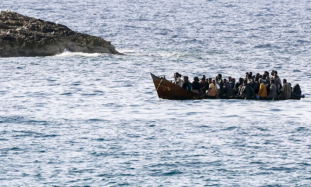 LAMPEDUSA - Deux bateaux chargés de migrants disparaissent en mer