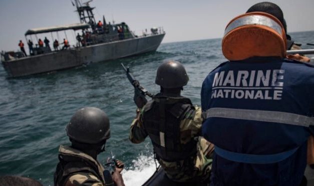 AFFAIRE DES COMMANDOS MARINS MORTS EN OPÉRATION - Les 10 membres de l'équipage envoyés en prison 