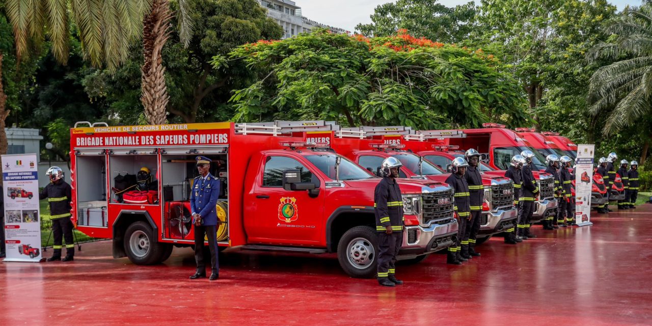 PAIX ET SÉCURITÉ - 515 véhicules livrés à la brigade nationale des sapeurs pompiers