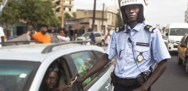 EN COULISSES - La Gendarmerie et la Police lancent le paiement en ligne