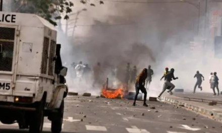 MANIFESTATIONS LIÉES AU REPORT DE LA PRÉSIDENTIELLE - Entre arrestations, concert de lacrymogènes et Intifada