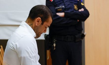 ESPAGNE - Daniel Alves condamné à 4 ans et demi de prison