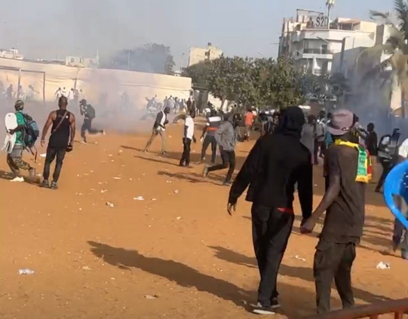 EN COULISSES - Le QG d’Amadou Ba saccagé par les Sonko Boys