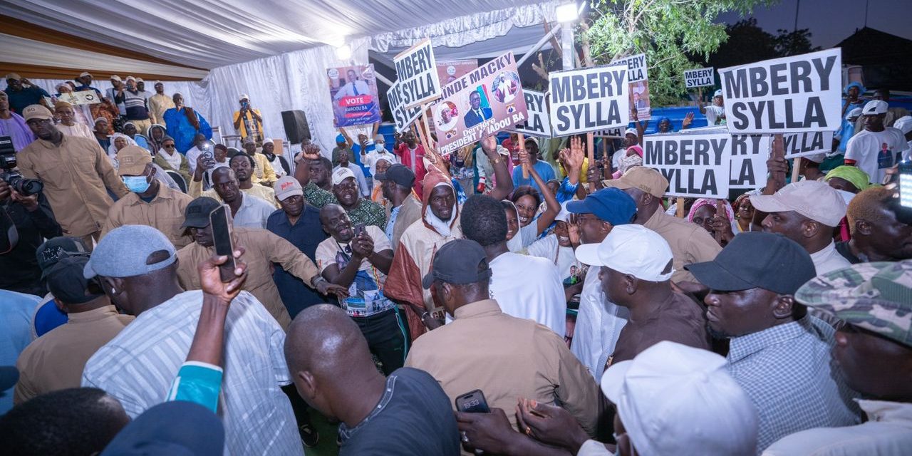 TROISIÈME JOUR DE CAMPAGNE - Depuis Louga, Amadou Ba drague la diaspora