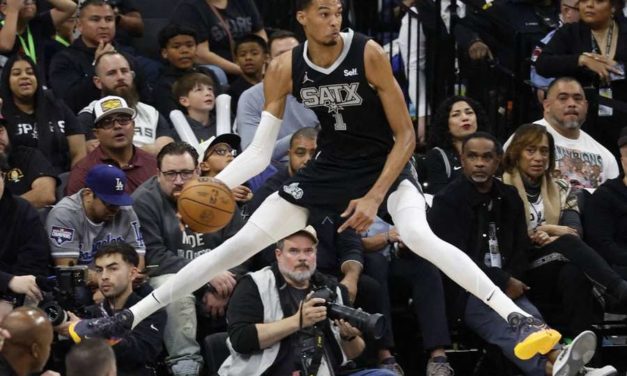 ROOKIE ET MEILLEUR DÉFENSEUR NBA - Wembanyama vise 2 trophées