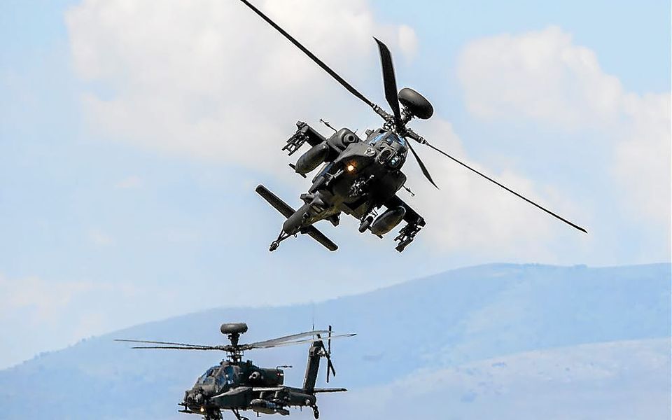 MALAISIE - Une collision entre 2 hélicoptères militaires, fait au moins 10 morts