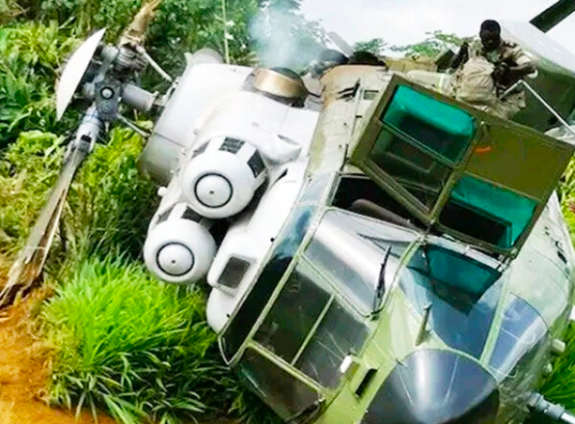 KENYA - Le chef des armées et neuf militaires tués dans un crash d’hélicoptère