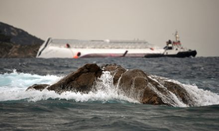 MOZAMBIQUE - Plus de 90 morts dans le naufrage d'un bateau