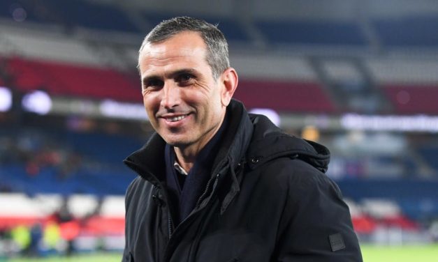 PSG - Pauleta encense Luis Enrique